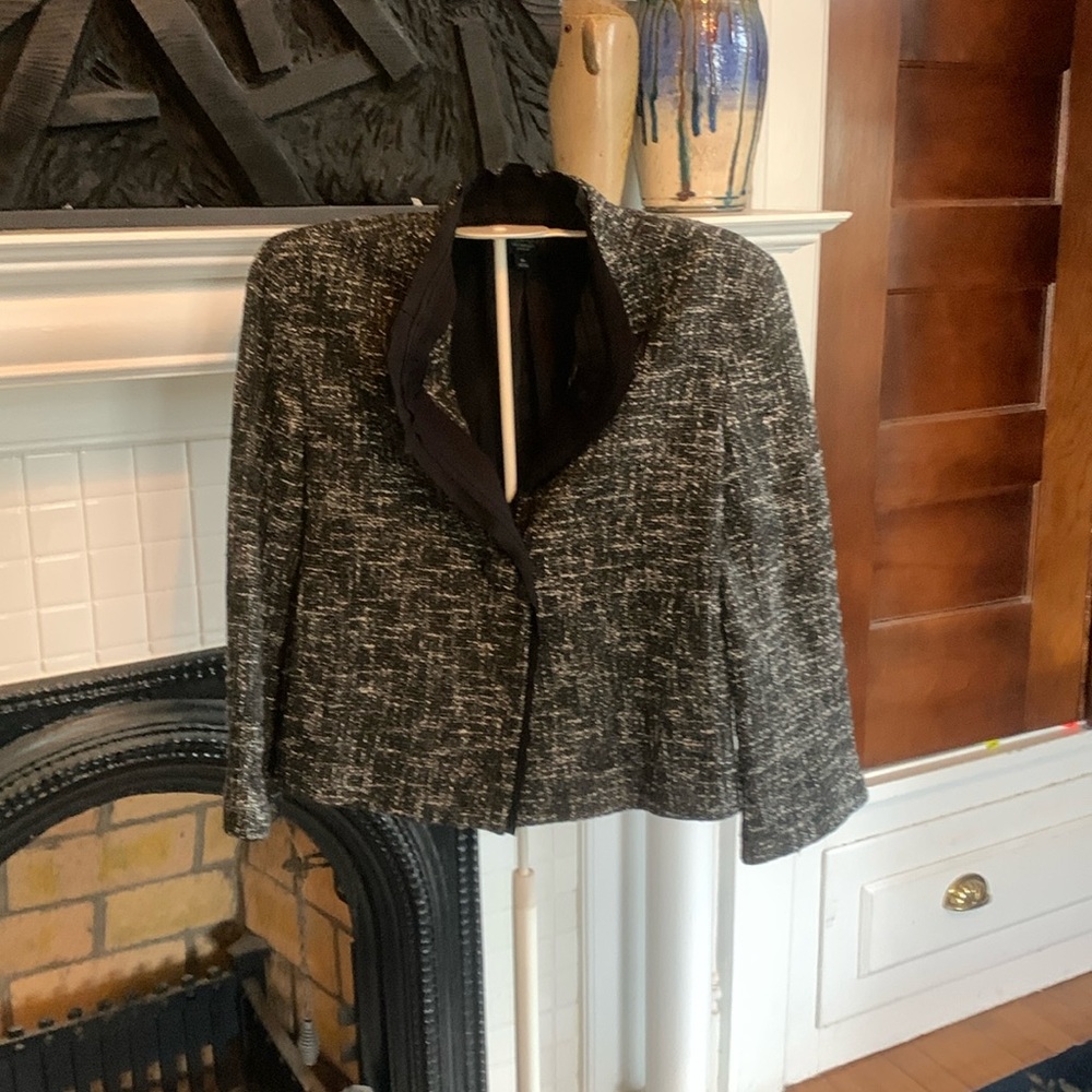 Talbots‎ dressy blazer. Fully lined. Worn once. 139 retail
